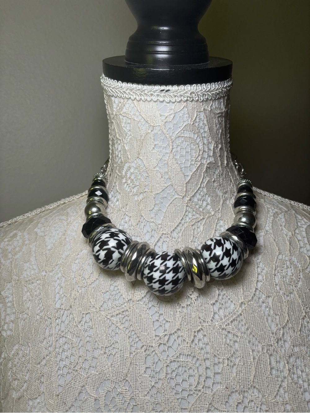 Chunky Black & White Houndstooth Statement Necklace Silver Tone